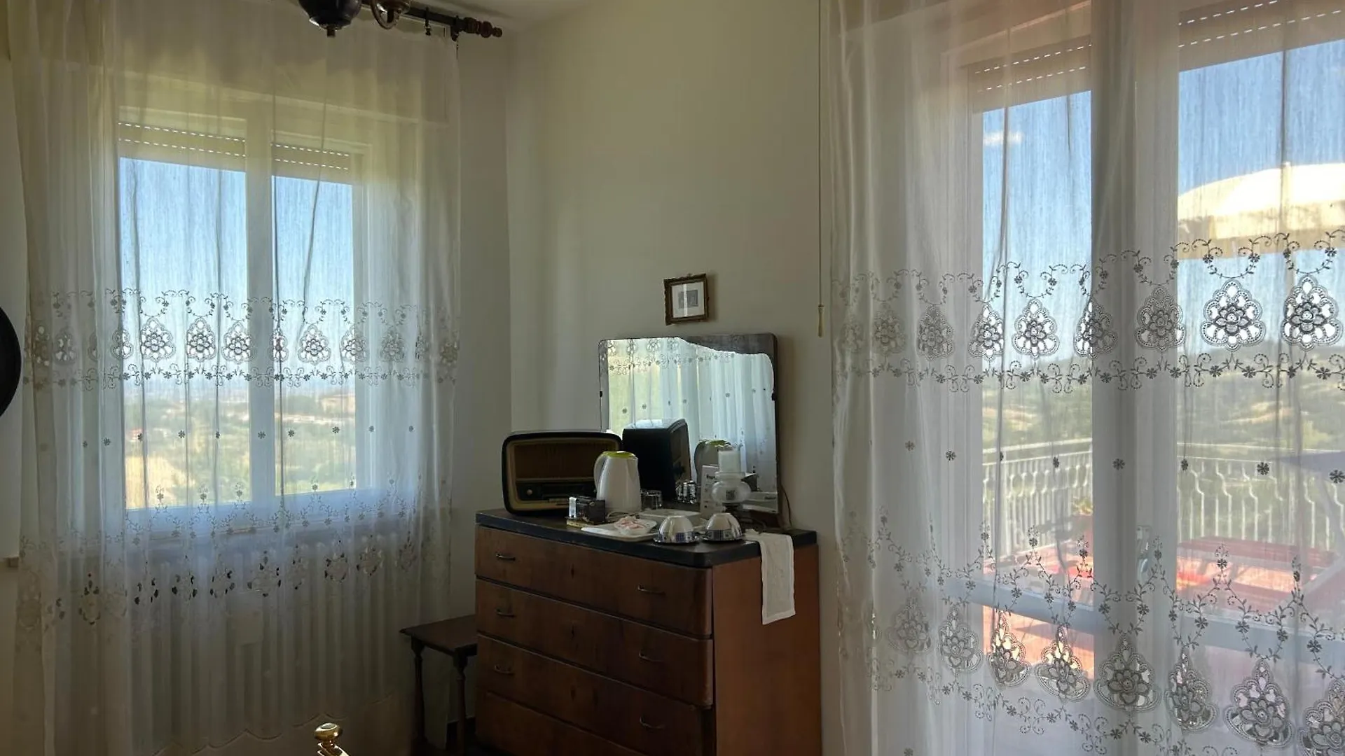 Ardiano 1818 Hotell Sorrivoli 0*,